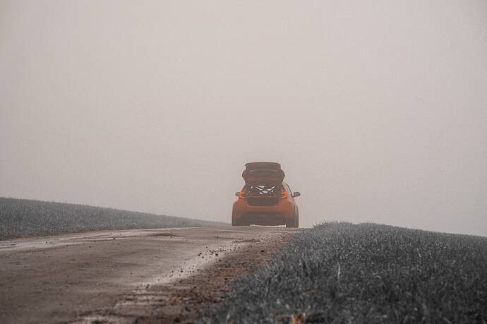 Fog GR Yaris Nov Café Racer (31)