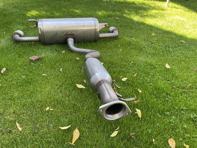 1BBF20D2-DD70-4C46-A75E-148BF0DB1612_1_105_c