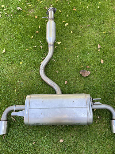 31EE7095-EE51-49BD-BC34-45BAACFCD6AF_1_105_c