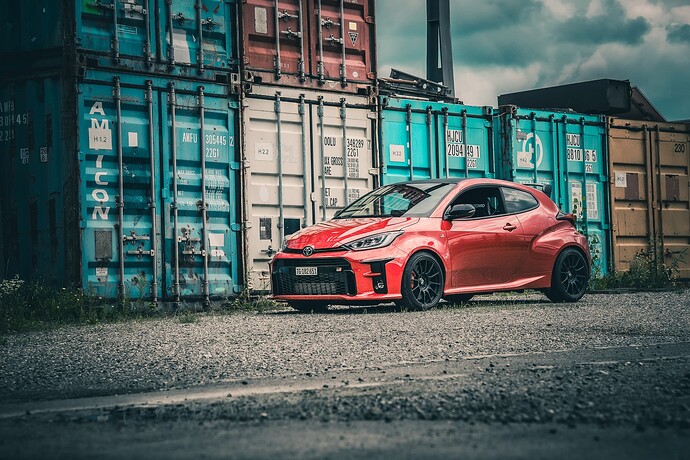 container ff gr yaris aug25 (9)