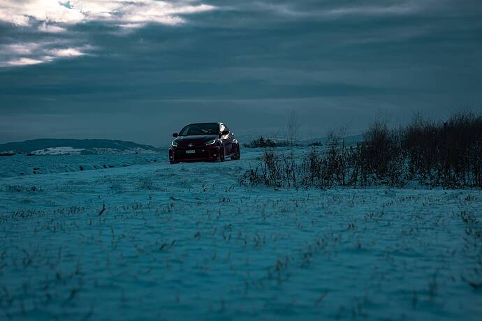 gr drama in the snow 3.1 (19)