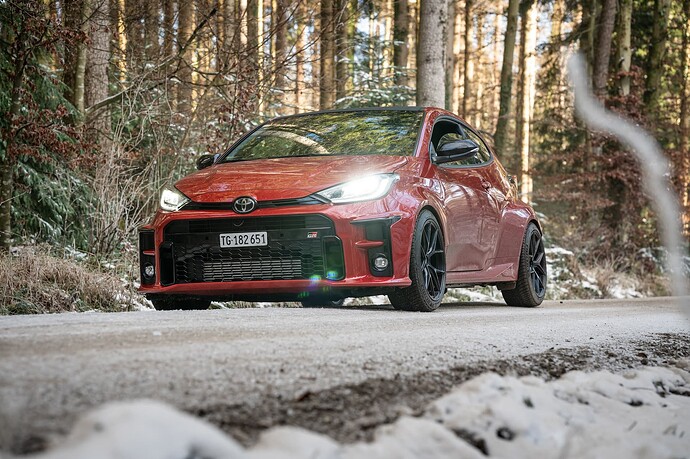 toyota ygr snow forrest herdern 1jan25 (16)