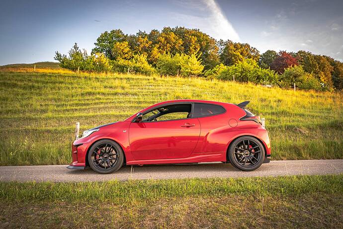 gr yaris R end build - sip lukasz (9)