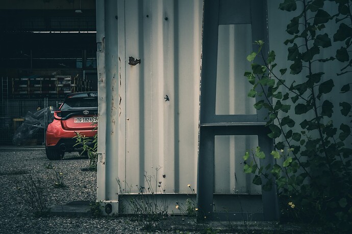 container ff gr yaris aug25 (19)