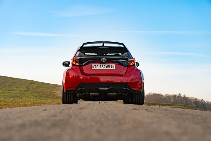 GR yaris sunset protrack 9.5-18 - 255.35-18 (1)